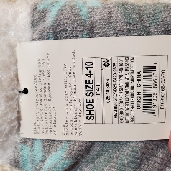 A New Day Gray Slipper Socks - Picture 3 of 4